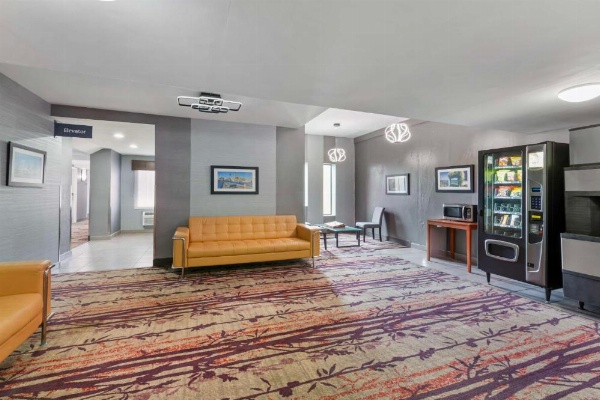 Best Western The Inn At Rochester Airport image 9